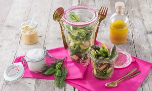 Frühlingssalat in Gemüsevinaigrette